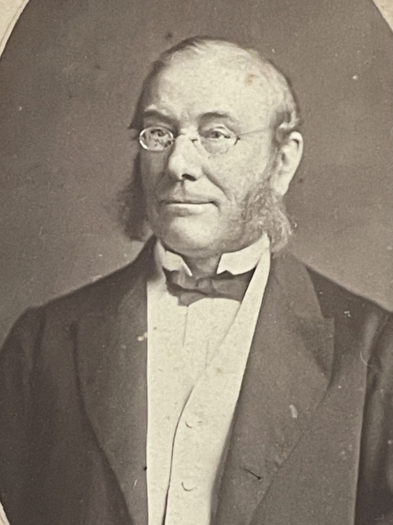  15 - ROBERT MARTIN